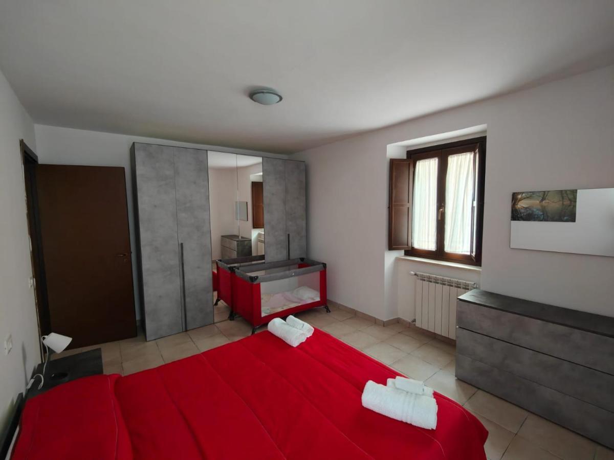 Il Borgoin Apartment Barrea Bagian luar foto